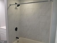 Building Photo - 212 Warren St