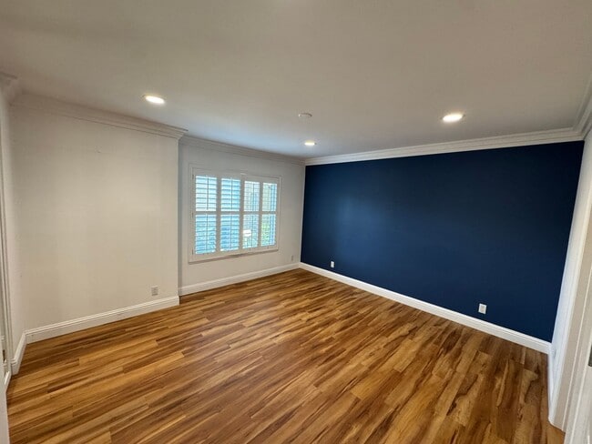 Building Photo - 10818 Rexbon Ct