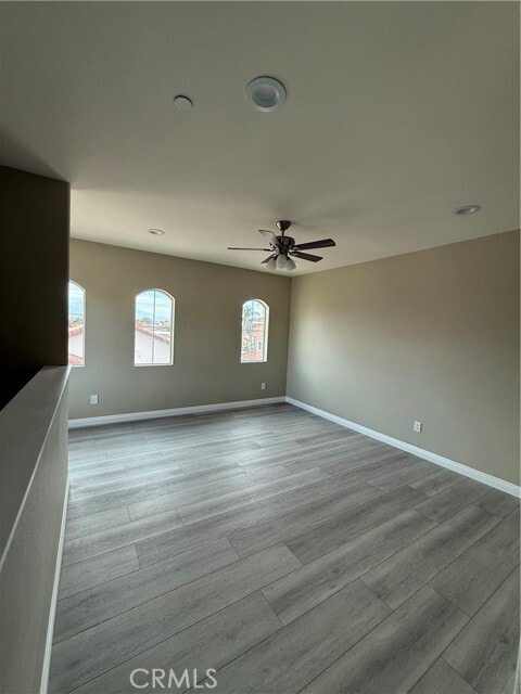 Building Photo - 7398 N Maple Ave