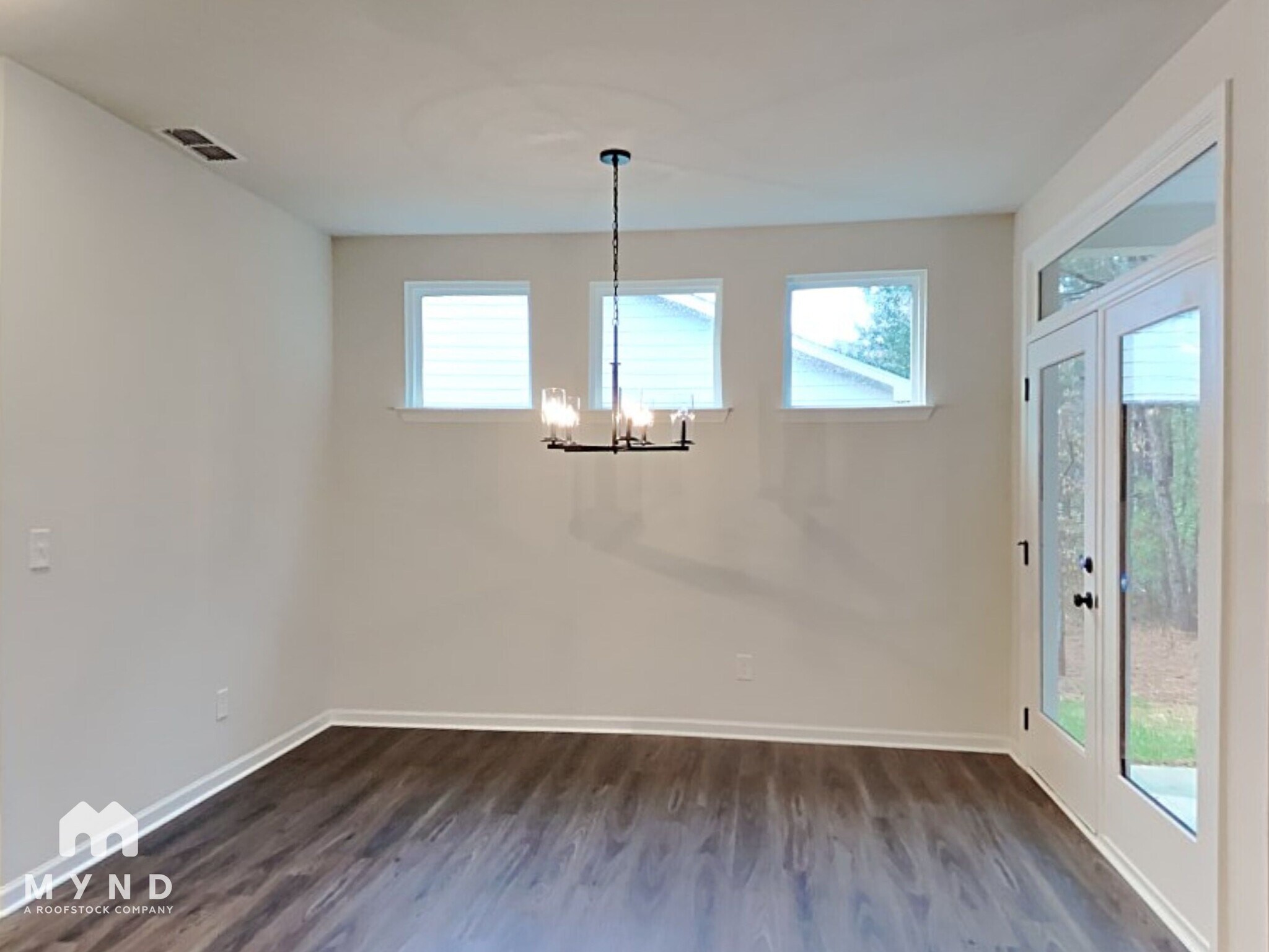 Building Photo - 667 Riverwood Pass