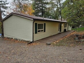 Building Photo - Lake front on Kings Point-Winter Rental Only Available September 1st through End of May 2026