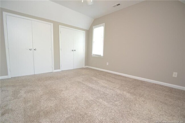 Building Photo - 804 Curtiss Dr