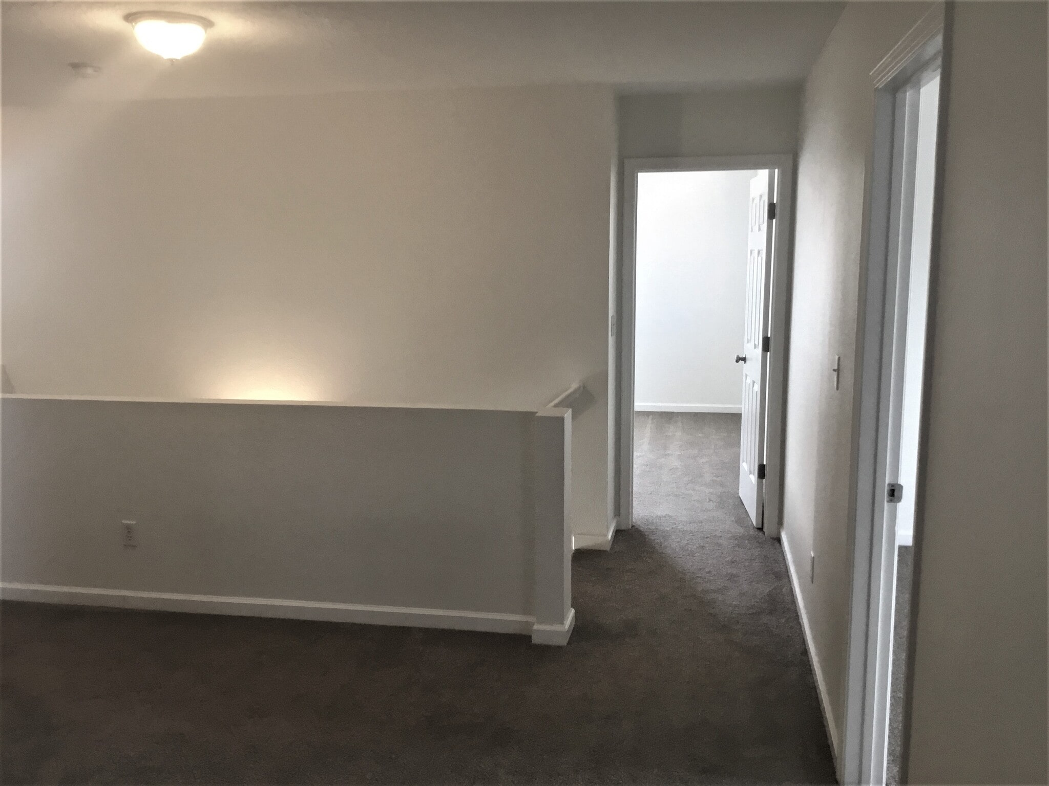 Building Photo - 10244 Shawna St NW