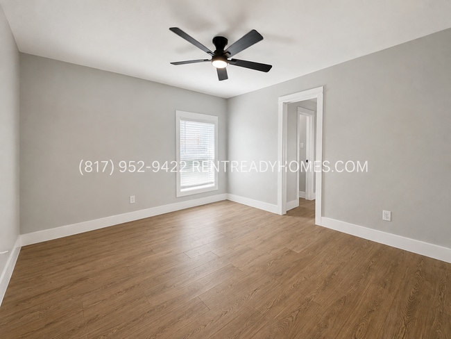 Building Photo - 6906 Feather Creek Dr