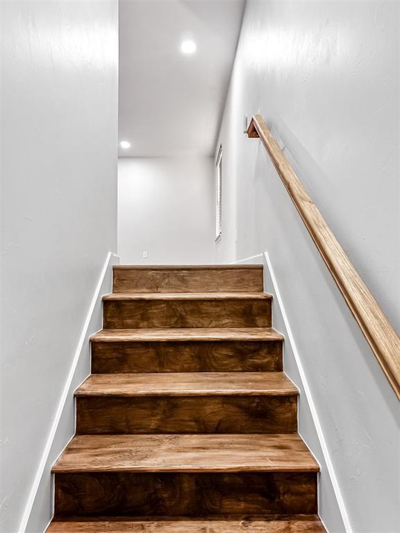 Building Photo - 26218 N 2960 Rd