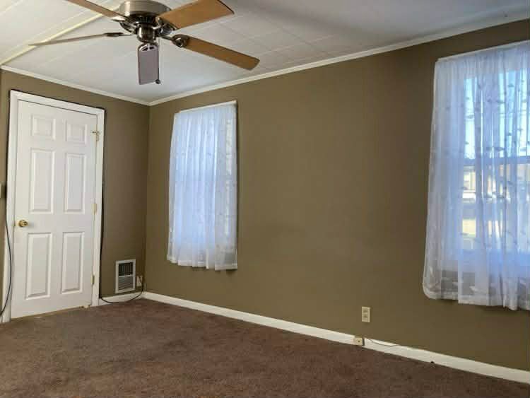 Building Photo - 51 Pleasant St