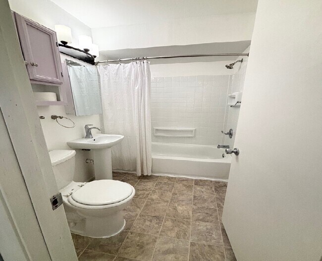 Building Photo - 7313 65th Ave N