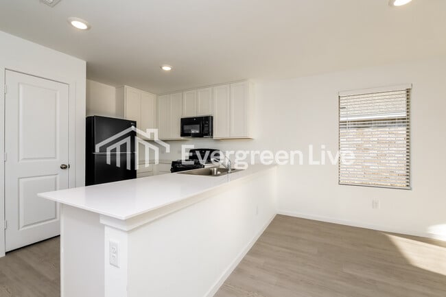 Building Photo - 9612 NW 125th St