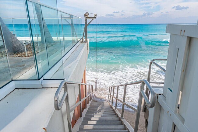 Building Photo - 3581 S Ocean Blvd