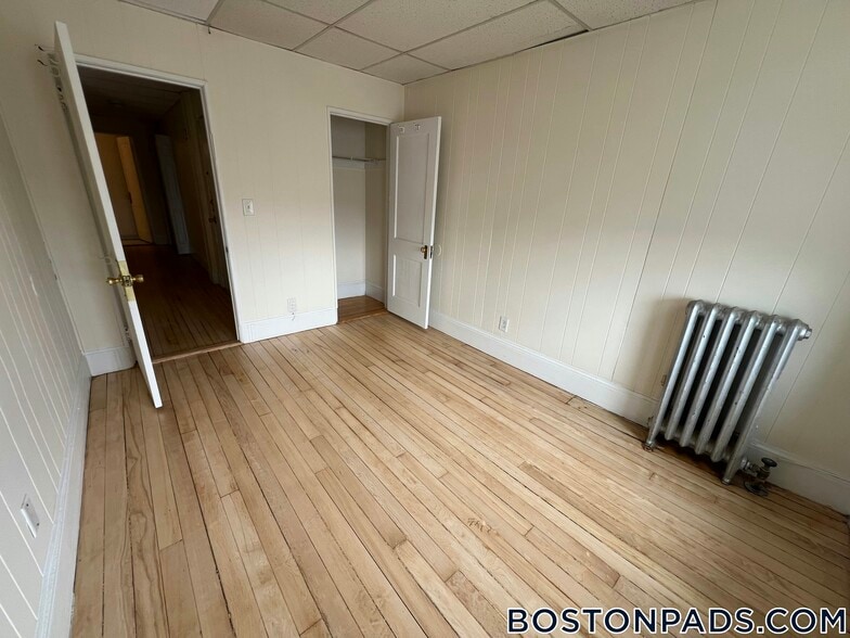 Building Photo - 437 Cambridge St