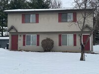 Building Photo - 1540 Pleasant View Dr