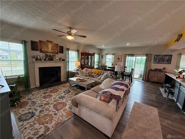 Building Photo - 2418 David Grey Cir