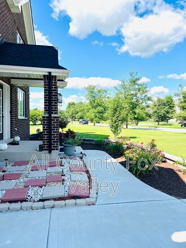 Building Photo - 3078 Longcommon Pkwy