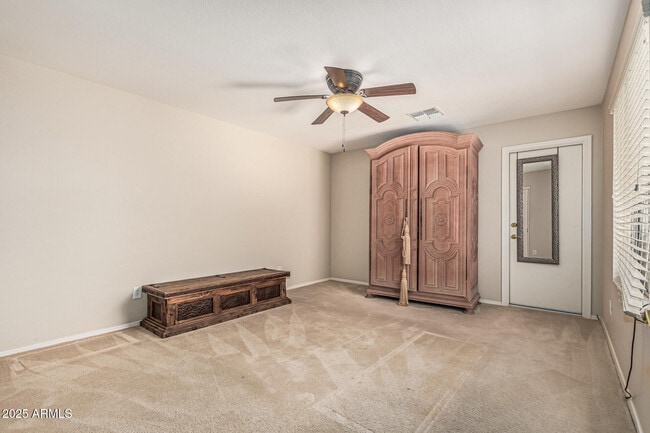 Building Photo - 8846 E Copper Dr