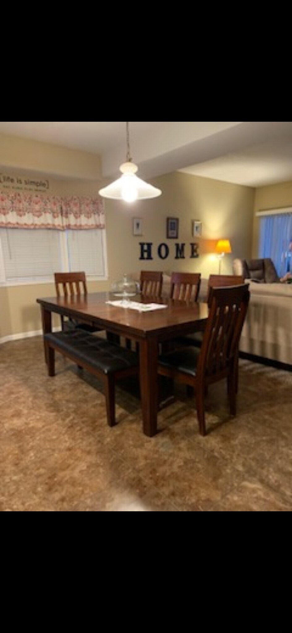 Building Photo - 37 Westshore Falls Ct