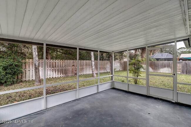 Building Photo - 407 Cassandra Ln