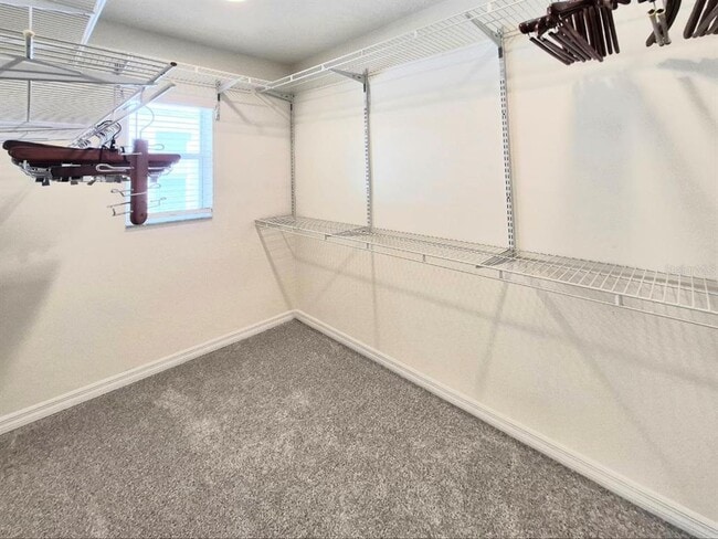 Building Photo - 2214 Green Oaks Ln