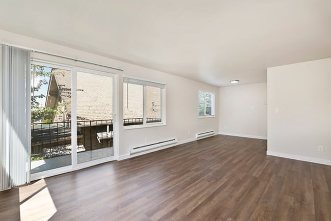 Interior Photo - SAN Sandra Apartments