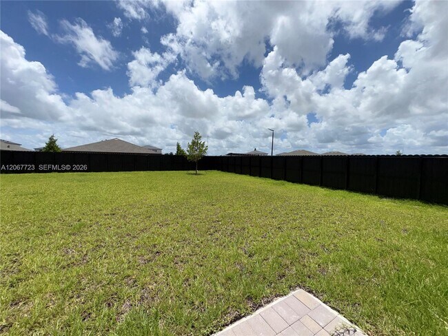 Building Photo - 17376 SW 285th St
