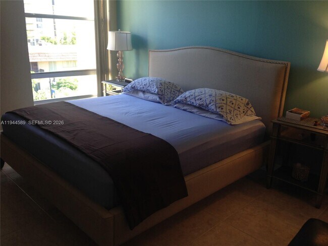 Building Photo - 210 172nd St