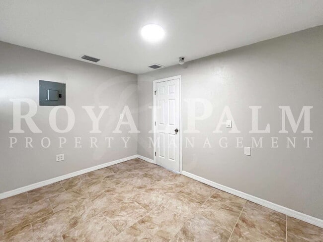 Building Photo - Coastal Comfort Meets Everyday Living — 1BR Home in Bokeelia with 1 Month Free! Apply by Jan. 31st.