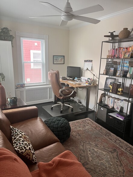 Building Photo - 840 South St