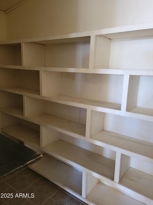 Building Photo - 2548 N Calle Tercero