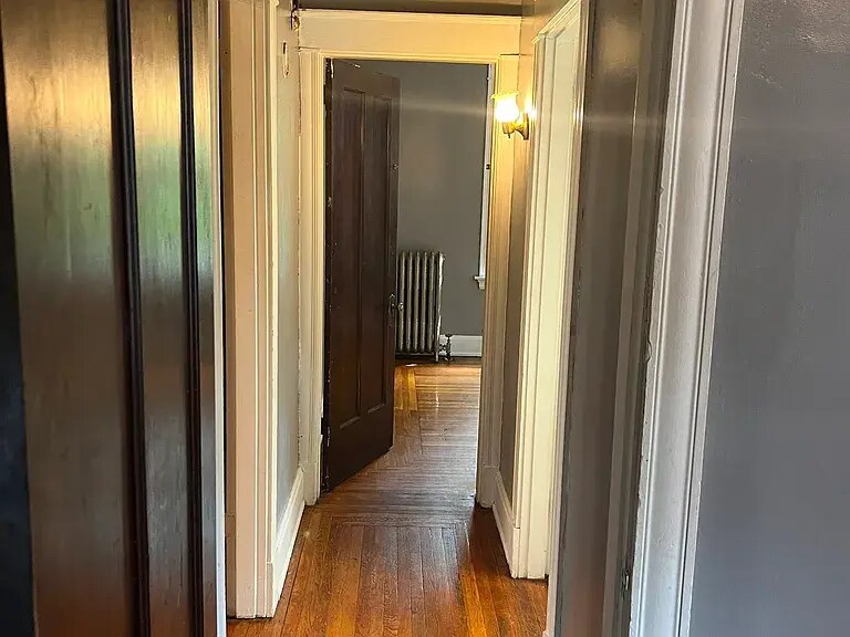 Building Photo - 857 Blair Ave