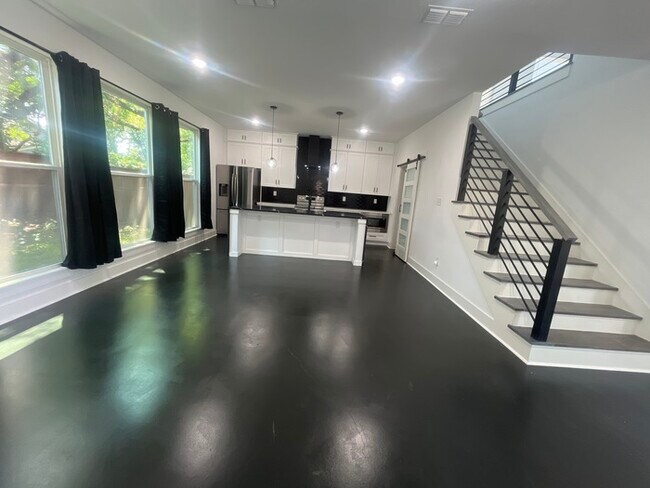 Building Photo - Custom Built 3/2/2 Delga Park! Trinity Trails Minutes from downtown Fort Worth!