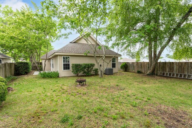 Building Photo - 808 Spy Glass Ct