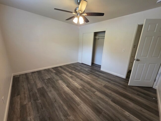 Building Photo - Bowen/Phelps Duplex