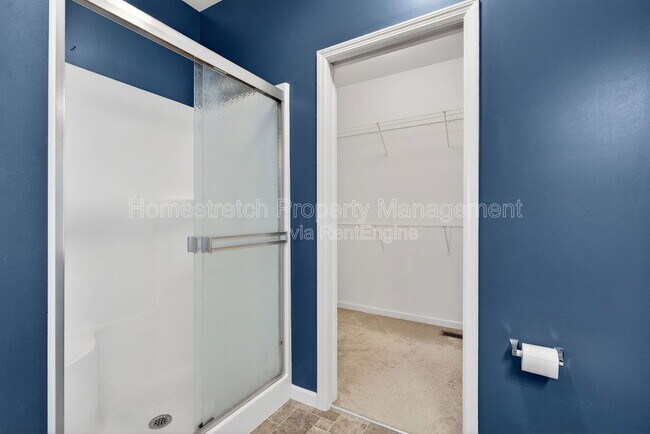 Building Photo - 738 Lost Canyon Blvd