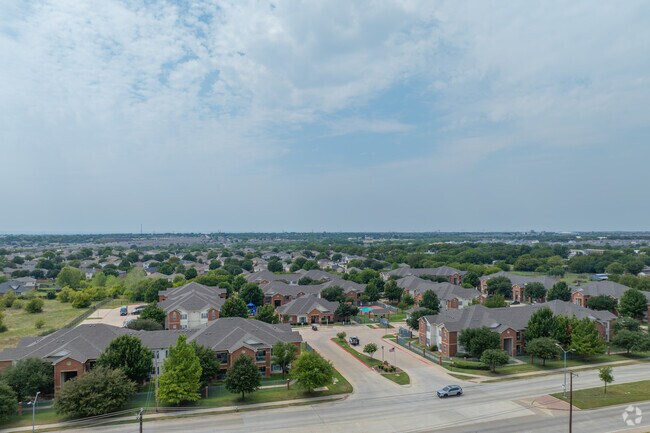 Aerial Photo - Enclave at Parkview