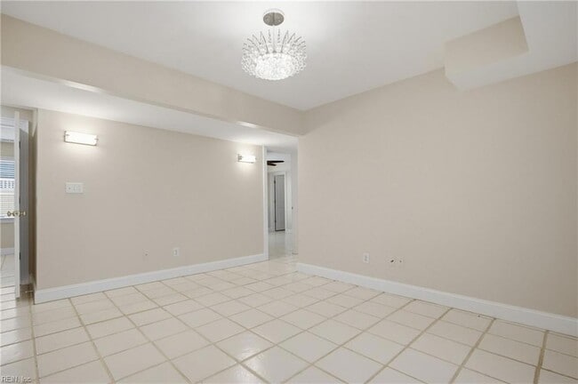 Building Photo - 508 Virginia Dare Dr