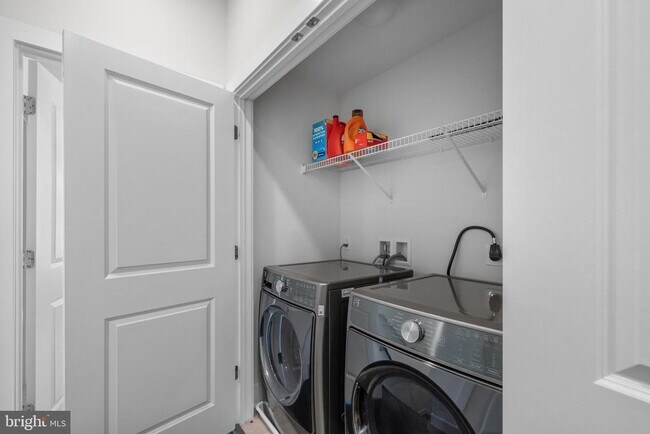 Building Photo - 428 Stabler Ln