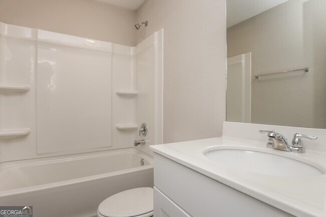 Building Photo - 1005 Nandina Ct