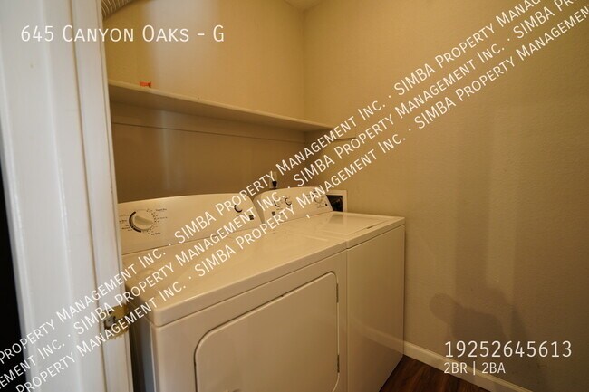 Building Photo - 645 Canyon Oaks Dr