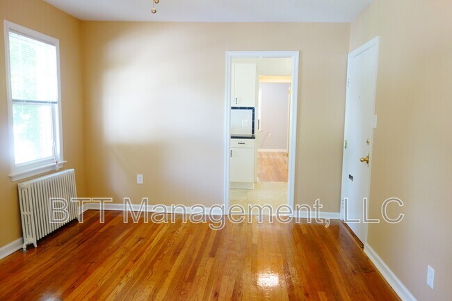 Building Photo - 8401 Flower Ave