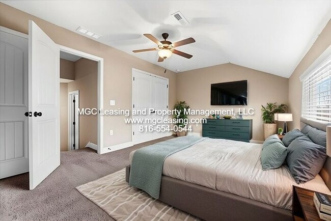 Building Photo - Spring Into Style at Timber Trails Townhomes: $750 Off April Rent When You Move In by 4/1 with a ...