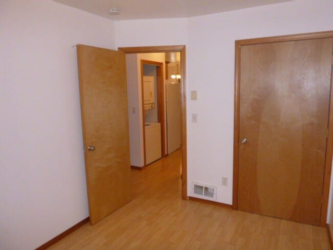 Building Photo - 1030 Mt Olympus Ave SE