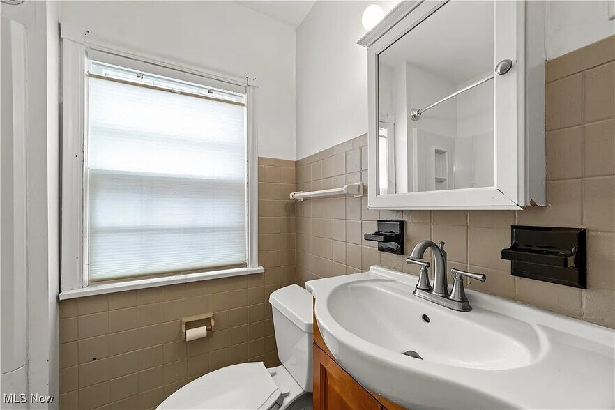 Building Photo - 19609 Winslow Rd