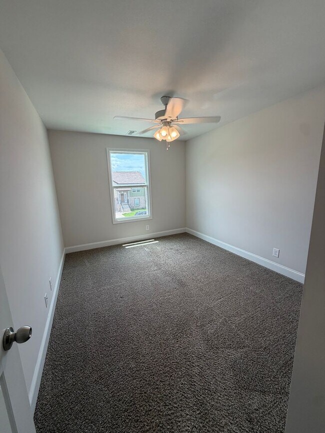 Building Photo - 2636 Rafiki Dr