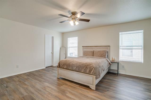 Building Photo - 6612 Meadow Way Ln