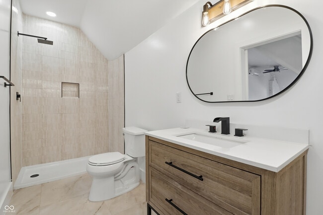 Building Photo - 29 N State Ave