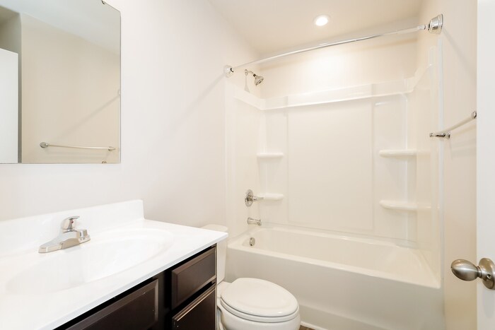 Building Photo - 921 Taybyn Rd