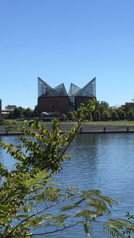 Building Photo - 4 W 17th St