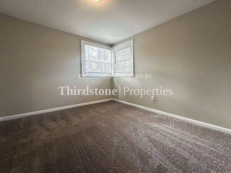 Building Photo - 9228 Waynesboro Ave