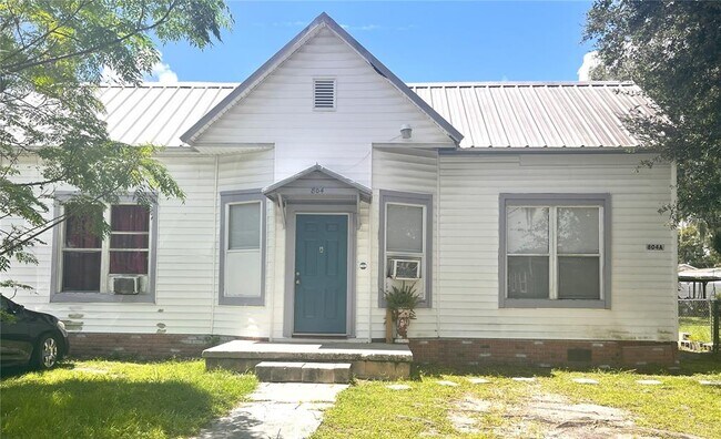 Primary Photo - 804 NW 1st Ave