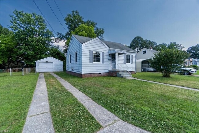 Building Photo - 24 Cavalier Rd