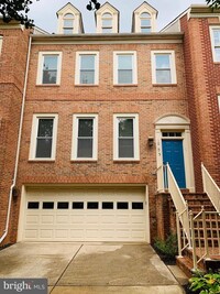 Building Photo - 10103 Sterling Terrace